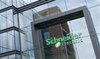 Schneider lance un système de production d'énergie pour foyers isolés