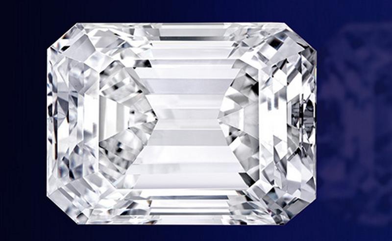 Un diamant de 100 carats vendu 20,6 millions d'euros