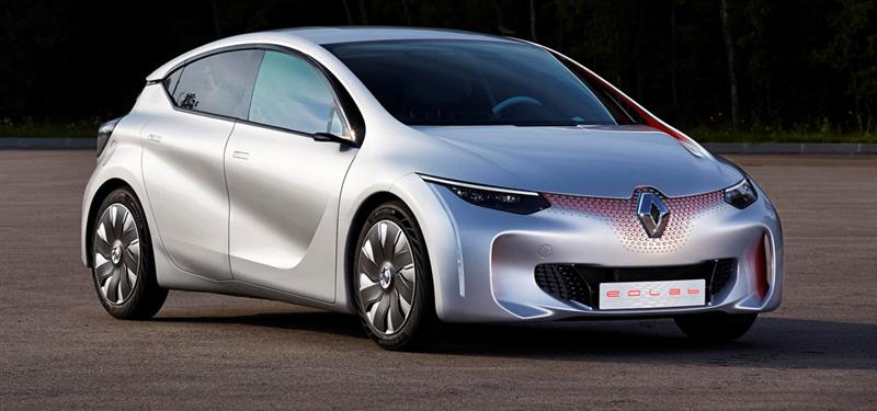 Peugeot et Renault préparent des véhicules à la consommation d’un Solex 