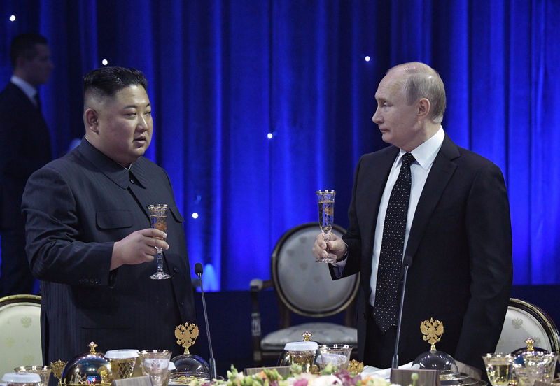 A Vladivostok, Poutine appuie les garanties réclamées par Kim Jong-un