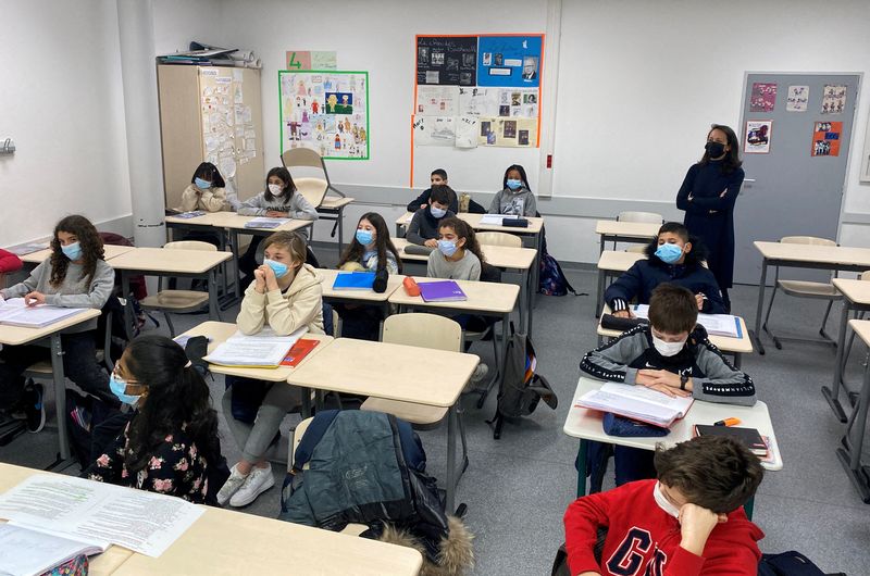 France : Une école sur deux pourrait être fermée jeudi, annonce un syndicat
