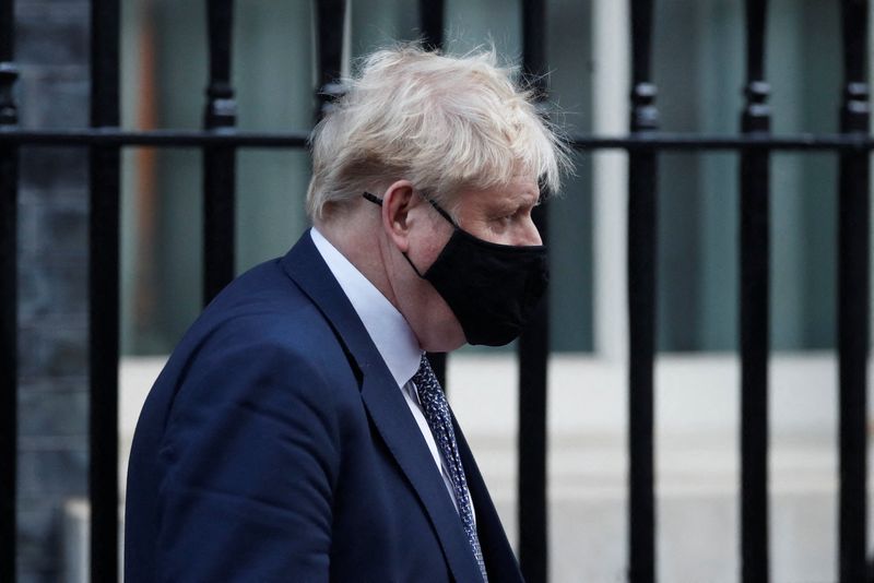 Grande-Bretagne: Des 'pots du vendredi' à Downing Street pendant les confinements, rapporte le Mirror