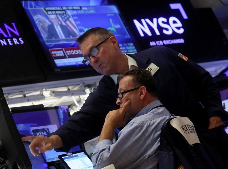 Wall Street dans le rouge, l'élan apporté par la Fed s'essouffle