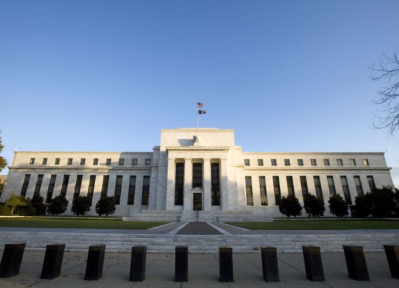 Etats-Unis : Les responsables de la Fed ont prôné une approche prudente sur les taux-"minutes"