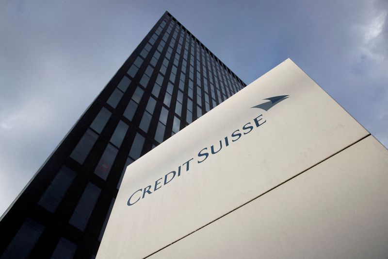 Credit suisse propose 889 millions d'actions dans le cadre d'une augmentation de capital de 4 Mds de francs suisses