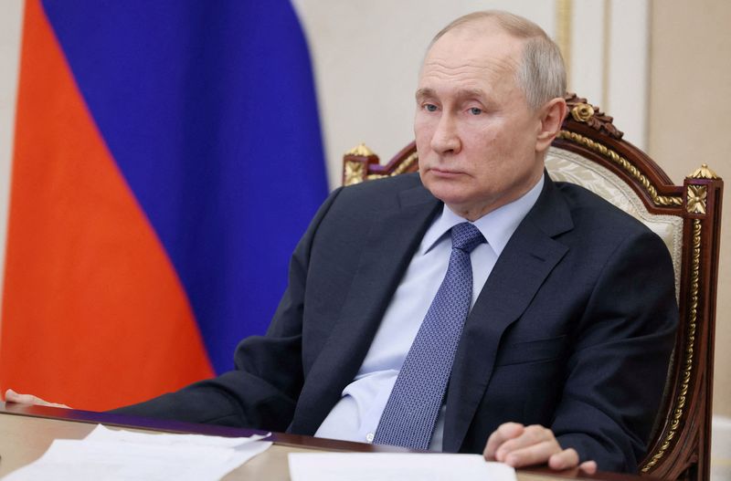 La CPI émet un mandat d'arrêt contre Vladimir Poutine