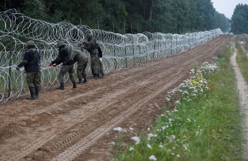 Migrants : La Pologne veut instaurer l'état d'urgence à la frontière biélorusse
