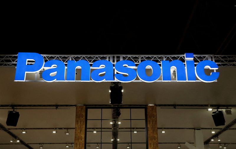 Panasonic prévoit un bénéfice annuel stable, plombé par la pénurie de puces et les hausses de prix