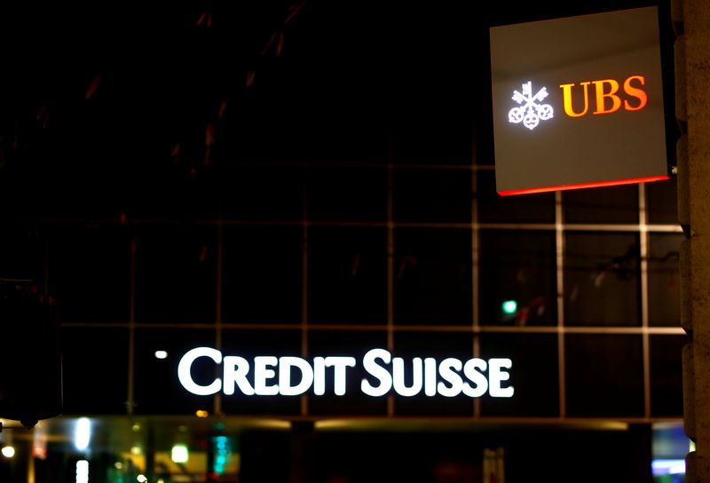 UBS vise une garantie de l'Etat suisse de 6 milliards de dollars pour le rachat de Credit Suisse