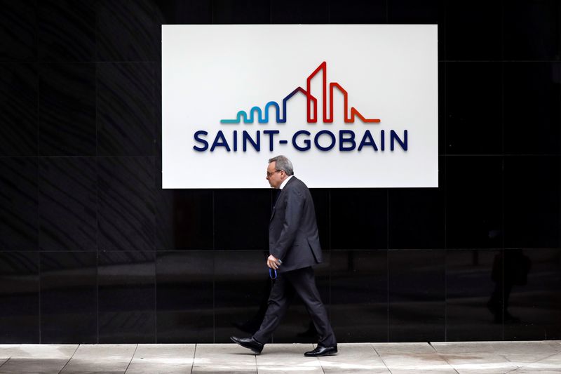 Saint-Gobain maintient sa stratégie, un fonds activiste veut une réorganisation
