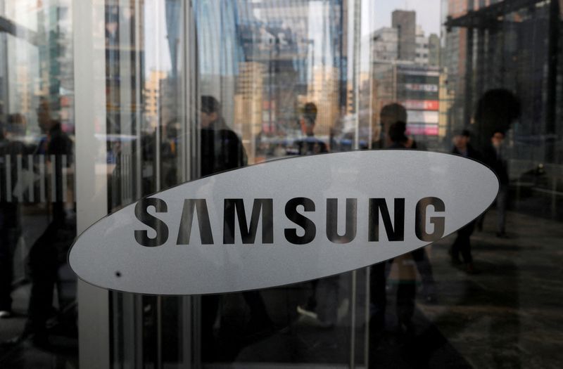 Samsung veut relever les prix des puces en sous-traitance, rapporte Bloomberg TV