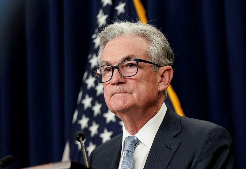 La Fed 'fortement déterminée' à faire reculer l'inflation, dit Powell