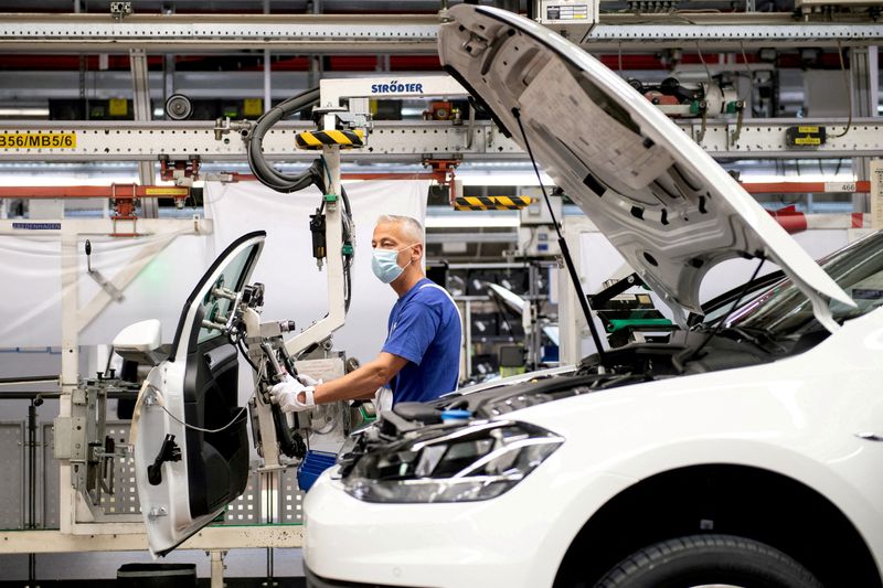 Volkswagen veut doubler ses ventes de voitures électriques en Chine en 2022