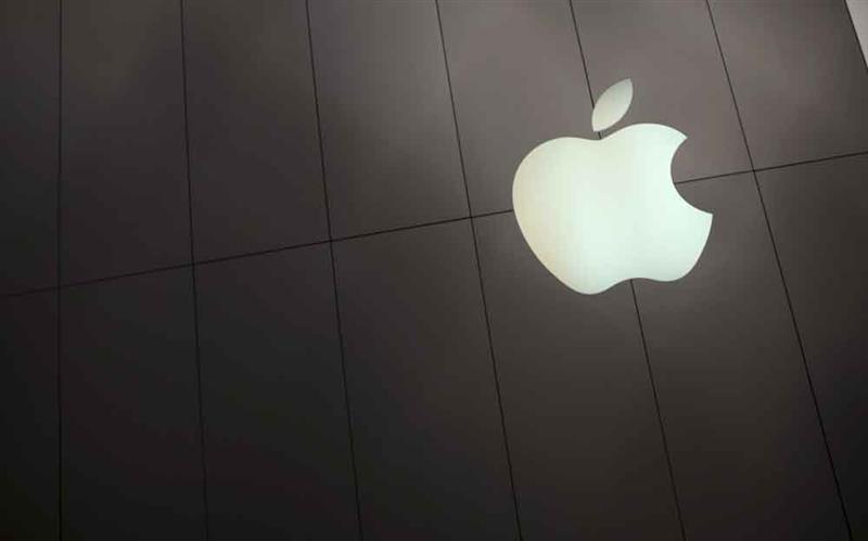 Apple chute en Bourse après des ventes d'iPhones décevantes