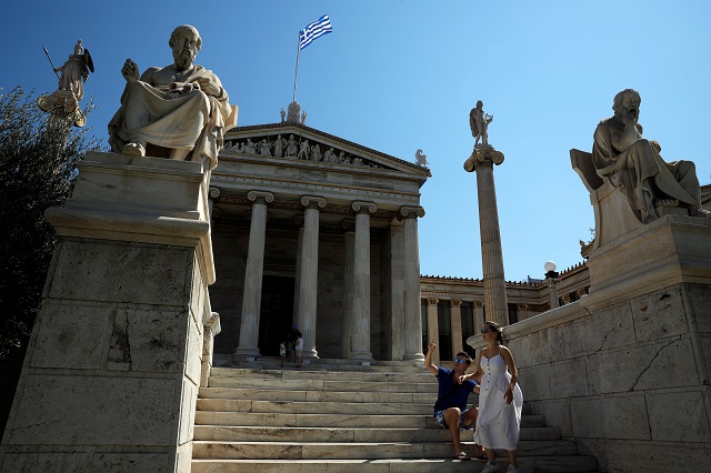 La Grèce rouvre (timidement) ses portes aux touristes