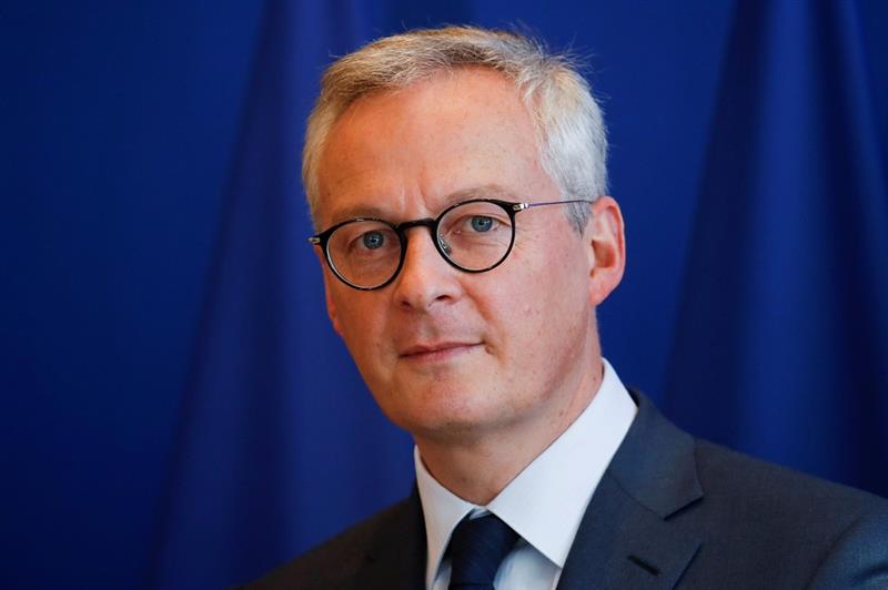 Covid-19 : 'sur le long terme, Omicron n'affectera pas la croissance française en 2022', assure Le Maire