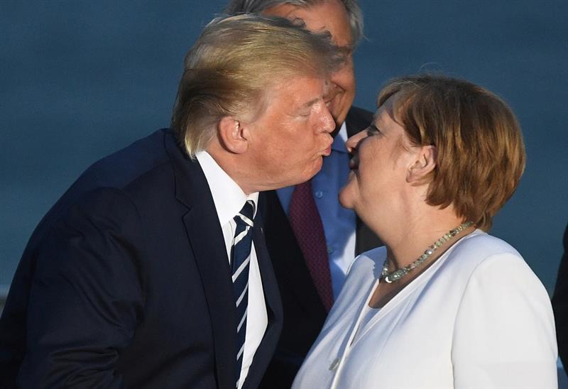 https://cdn-static.boursier.com/illustrations/photos/800/donald-trump-angela-merkel-g7.jpg