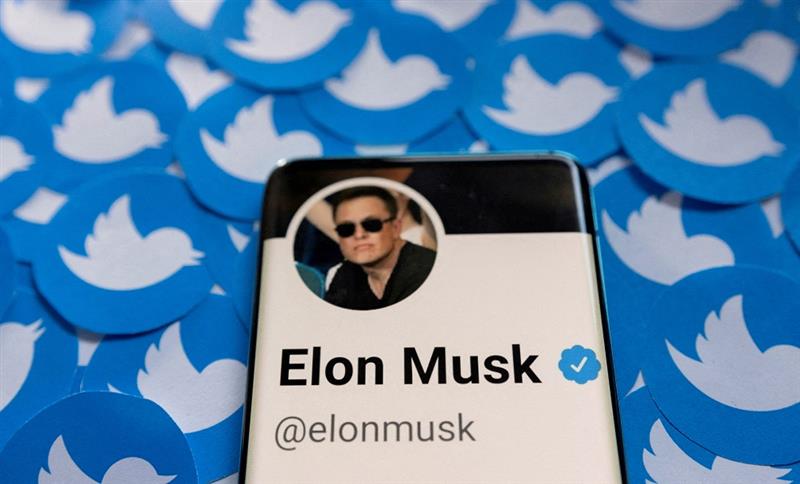 Twitter : Elon Musk voit les choses en grand