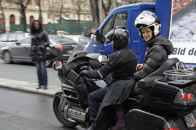 Scooters et motos devront peut-être se soumettre au contrôle technique à partir de 2023