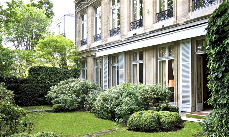 Les prix de Paris ne sont pas si chers à l’échelle mondiale pour l’immobilier de prestige