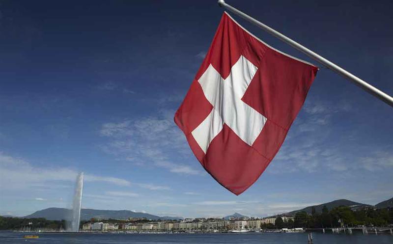 Fraude fiscale : la Suisse signe la convention de l'OCDE