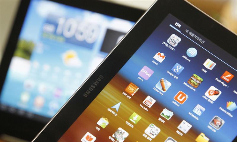 Les consommateurs plébiscitent les tablettes pour accéder à leur banque en ligne