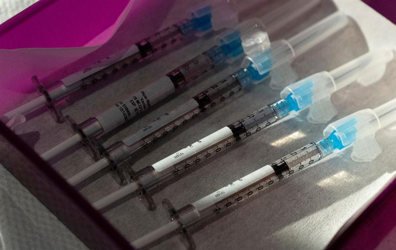 Vaccins : 1.000 dollars de profits par seconde pour Pfizer, Moderna et BioNtech